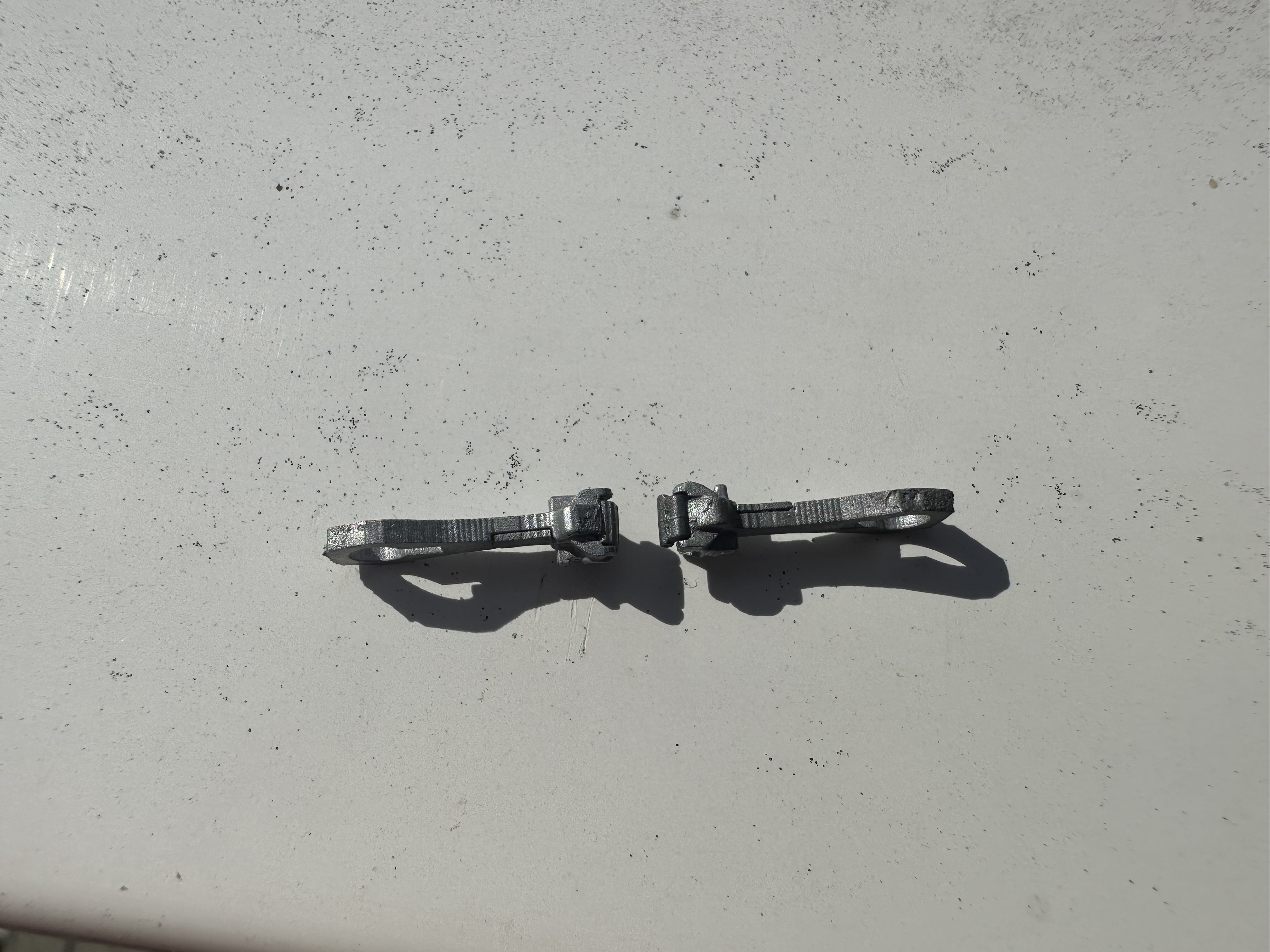 Two Assembled EC87P100K Couplers